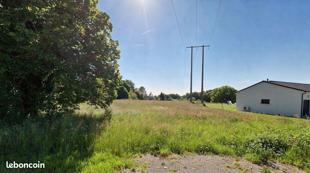 Terrain 1140 m² · à Panazol · 1 140 m² · 64 000 €