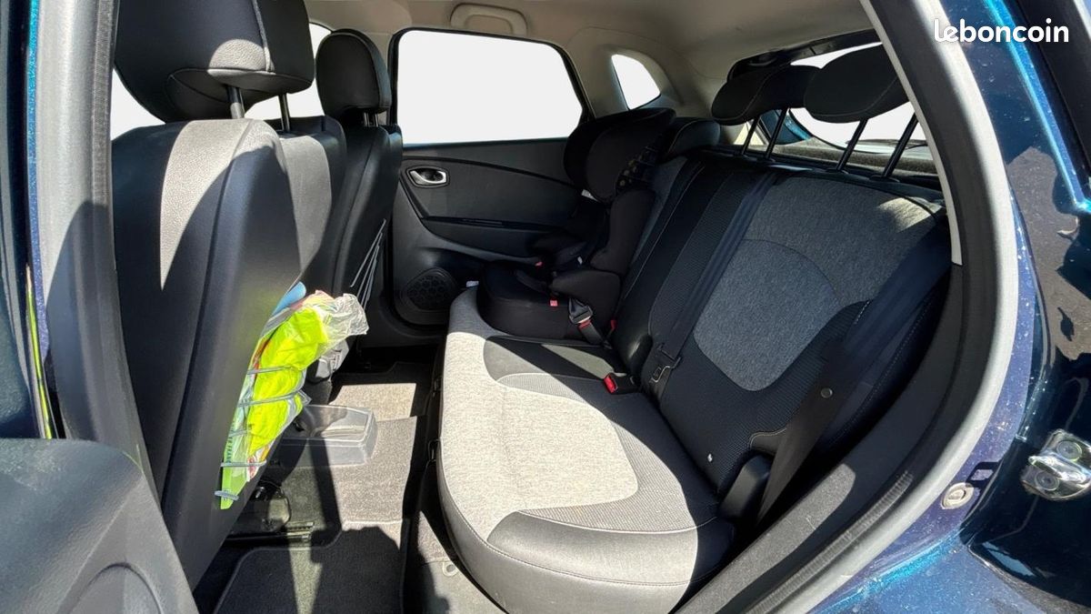Renault Captur TCe 150 FAP EDC Intens (image 11)