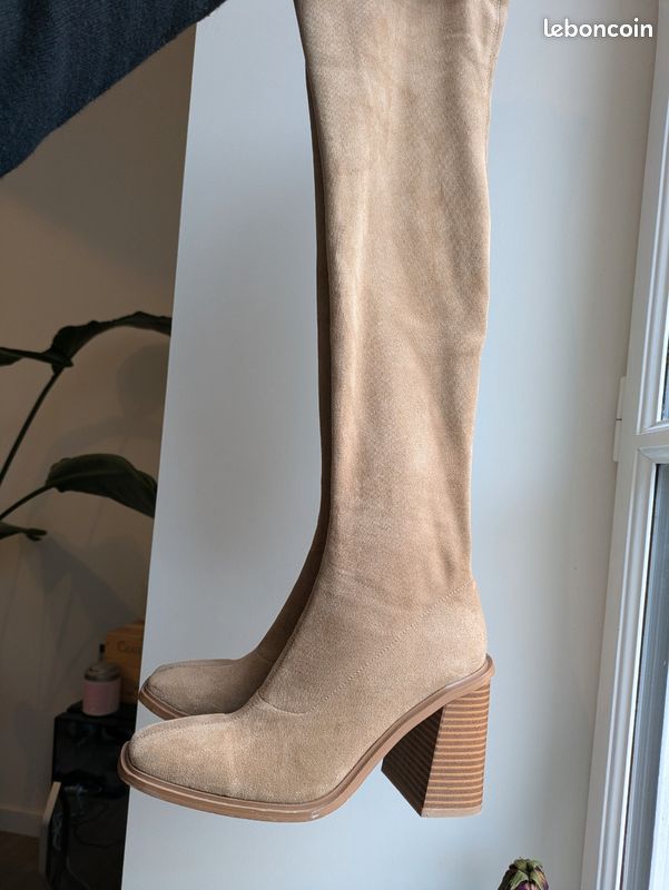 Basket Montante Guess Homme BASKETS MONTANTES HOMME Guess Noires à