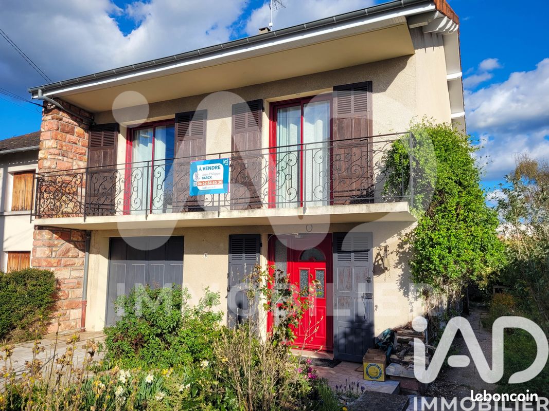 Maison 6 pièces 145 m² · à Montluçon · 145 m² · 130 000 €