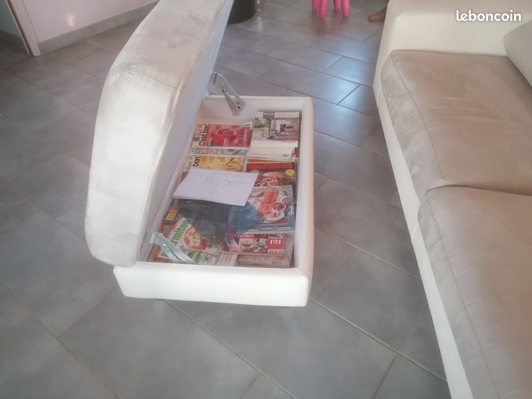 Canapé 4 places avec pouf coffre (image 1)