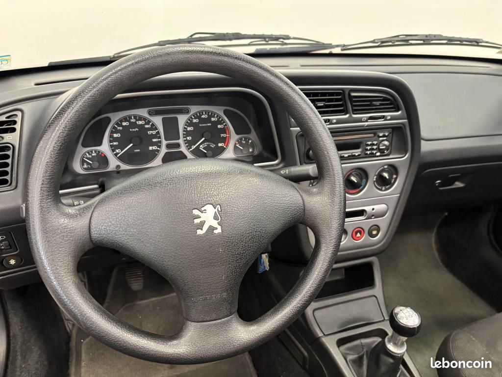 PEUGEOT 306 Cabriolet 1.6i - 90 - BVA CABRIOLET . PHASE 2 (image 20)