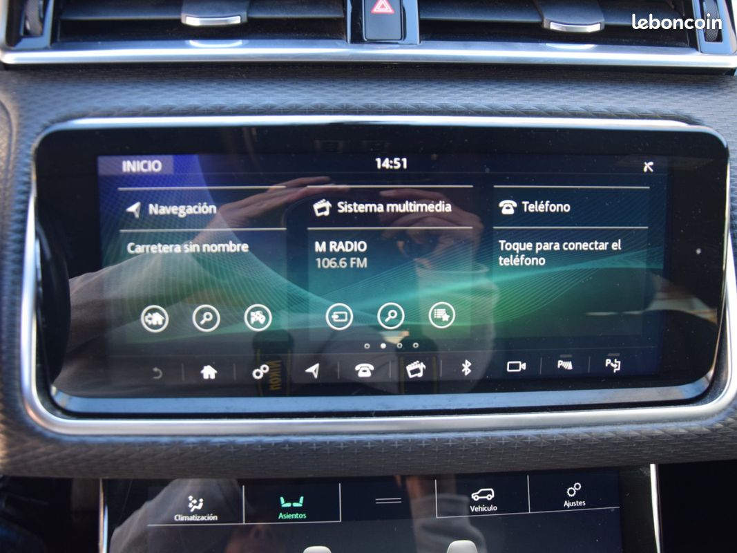 LAND ROVER RANGE ROVER VELAR P250 R-Dynamic SE - Entretien full LAND ROVER - toit ouvrant - sieges elec chauffants à mémoire - (image 34)