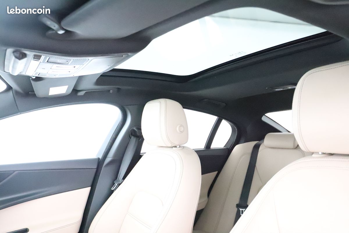 Jaguar XE 2.0d Prestige Auto 180 ch (image 27)