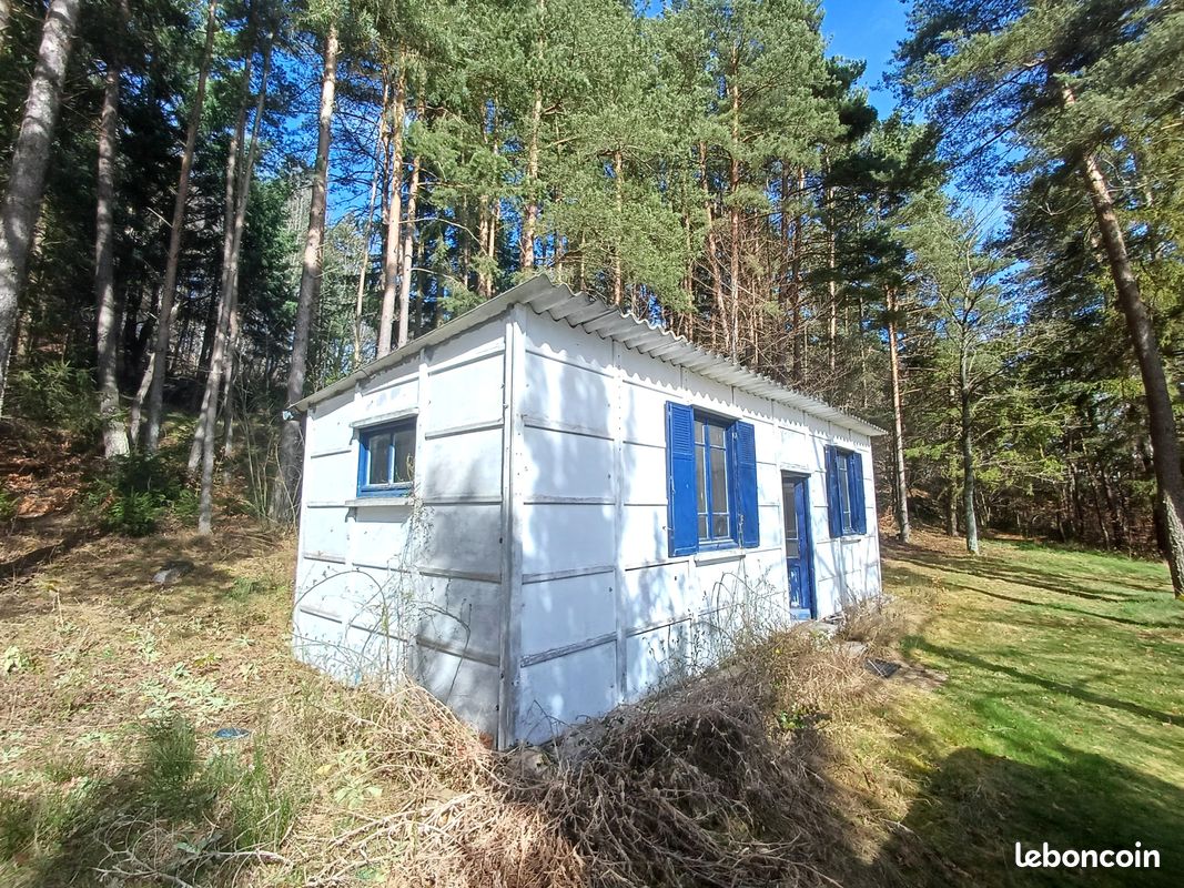 Terrain 1 pièce 2120 m²