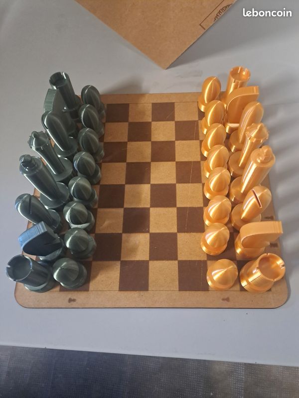 Jeu d'Échecs Premium - Plateau Noyer/Érable, Pièces Lestées n°3