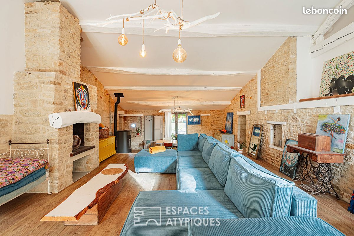 Maison 7 pièces 174 m² - Beauvoir-sur-Niort 79360 (image 2)