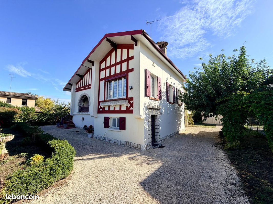 Maison 9 pièces 126 m² · à Marmande · 126 m² · 158 000 €