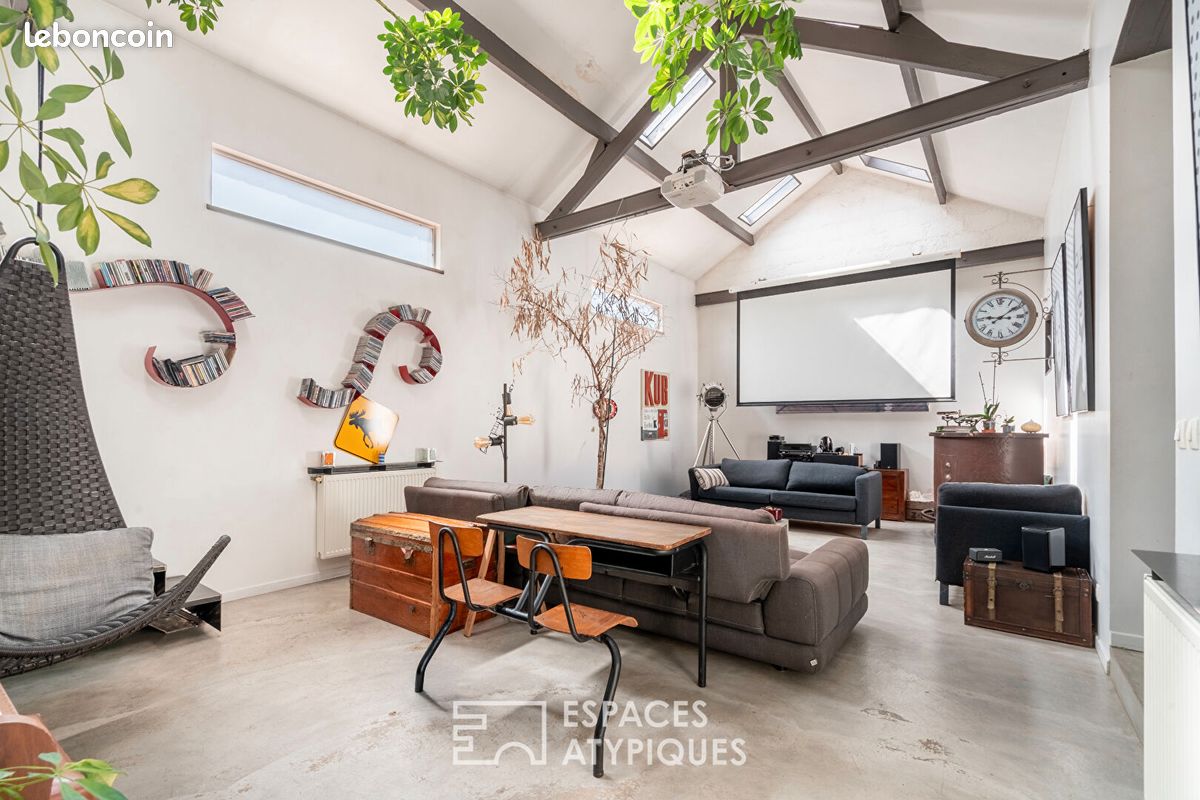 Maison 8 pièces 294 m² · à Drancy · 294 m² · 990 000 €