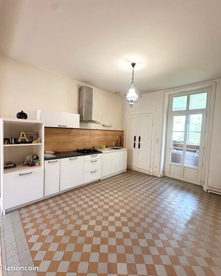 Maison 6 pièces 116 m² · à Issoudun · 116 m² · 140 400 €