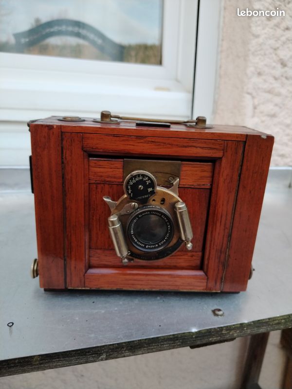 Chambre Photographique Gaumont 9x12 Cm – Bois Rouge + 3 Chassis – Occasion