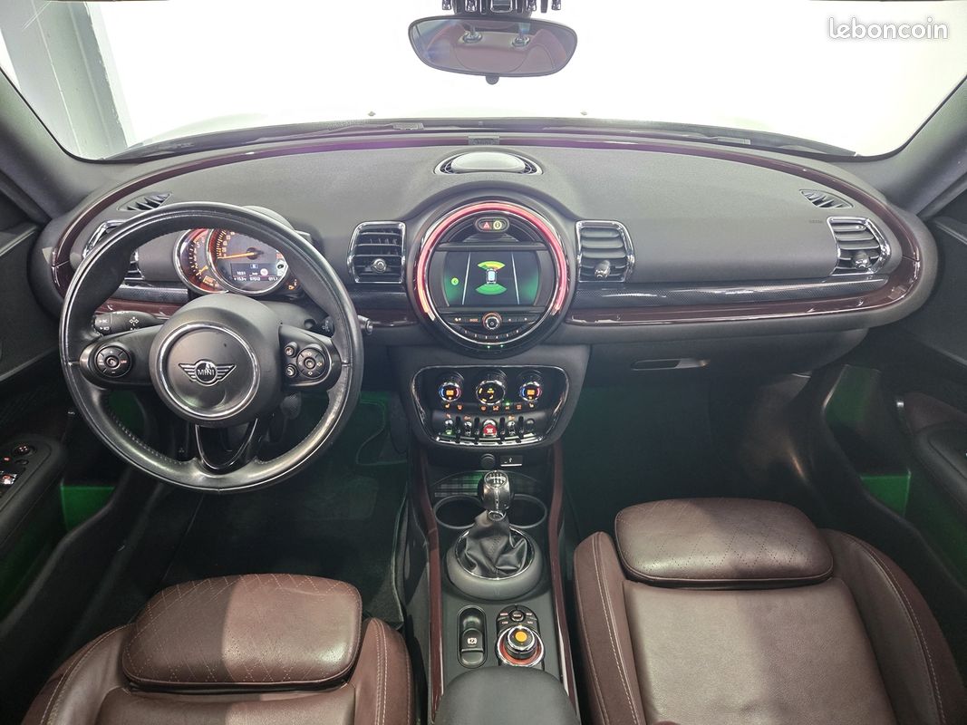 Mini CLUBMAN ONE D 116CH KENSINGTON (image 12)