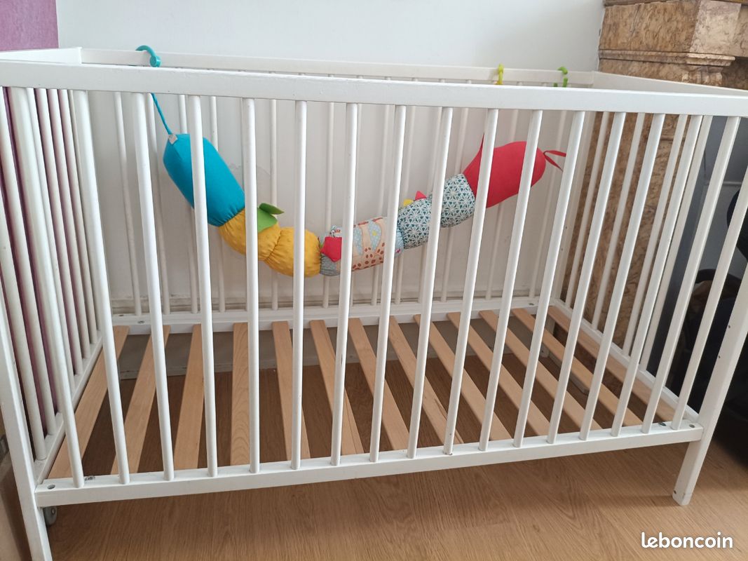 Lit de bébé blanc (image 4)