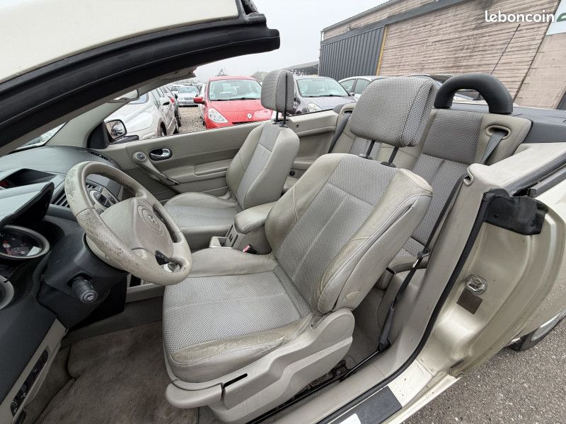 Renault MEGANE II CC 2.0 16V 136CH LUXE PRIVILEGE (image 14)