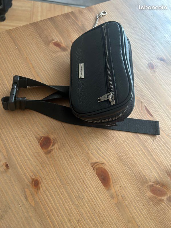 Bandoulière ou banane the kooples (image 2)