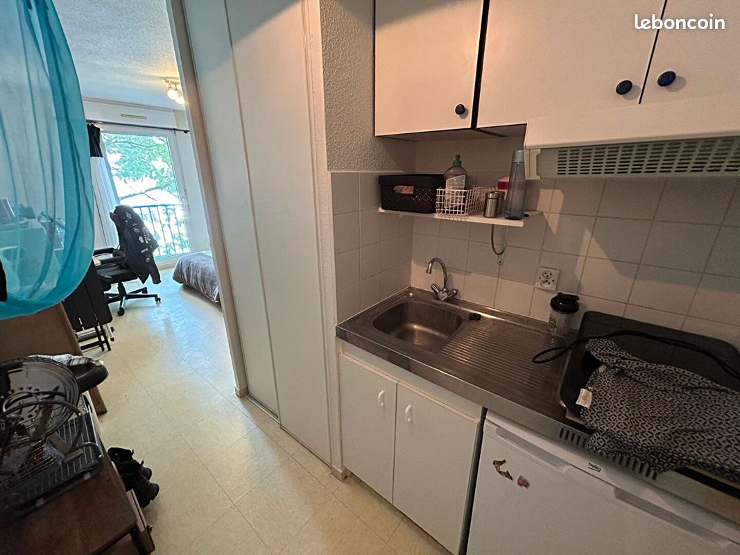 Studio 1 pièce 22 m² - Poitiers 86000 (image principale 4)