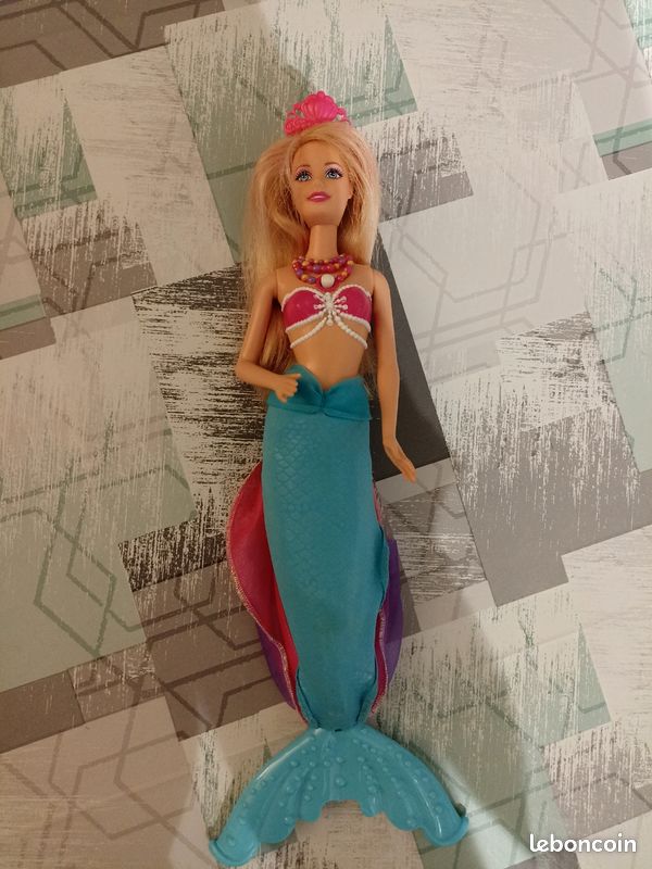 Barbie Princesse sirène Lumina Jeux Jouets