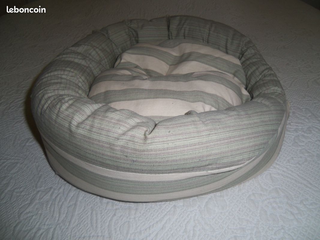 Panier coussin pour chat ou petit chien (image 3)