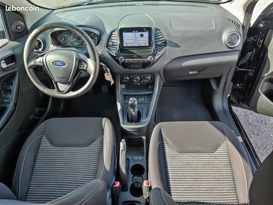 FORD KA+ 1.2 85 ch SS Black Edition (image 9)