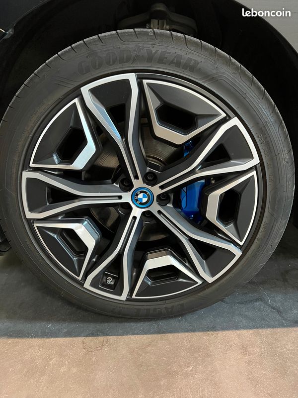 Bmw iX XDRIVE 50 523 EDITION SPORT 111.5KWH (image 27)