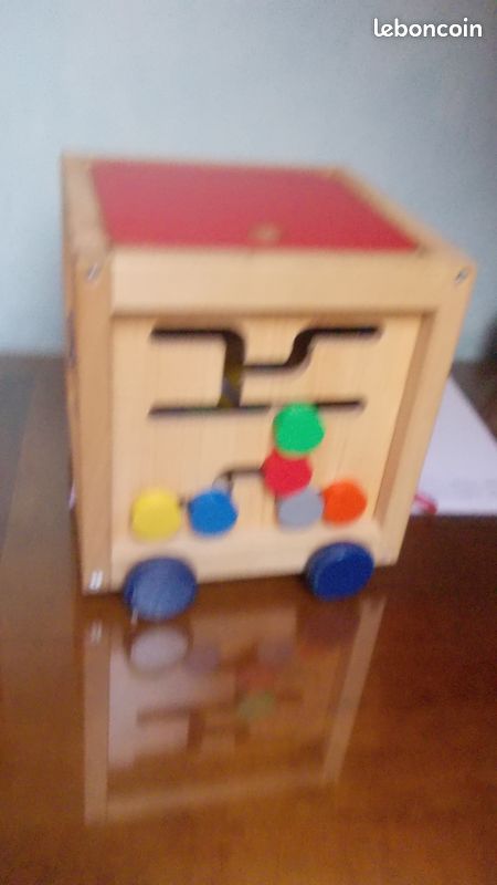 Cube multi activités (image 1)