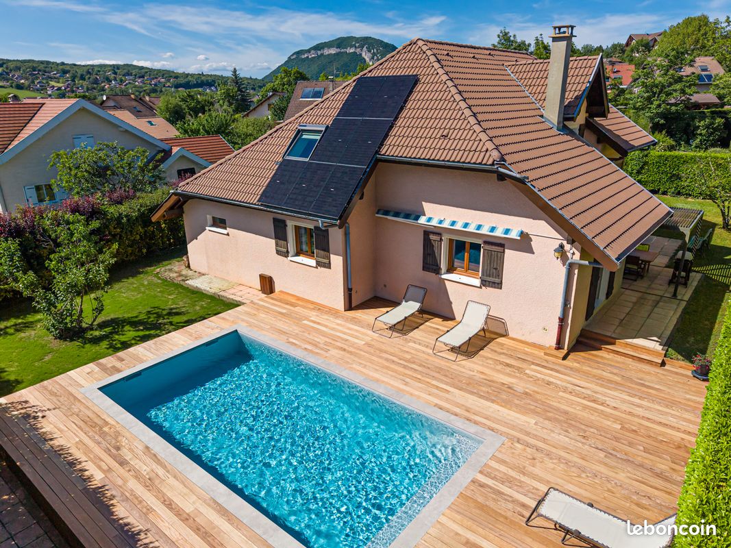 Maison 6 pièces 178 m² · à Poisy · 178 m² · 895 000 €