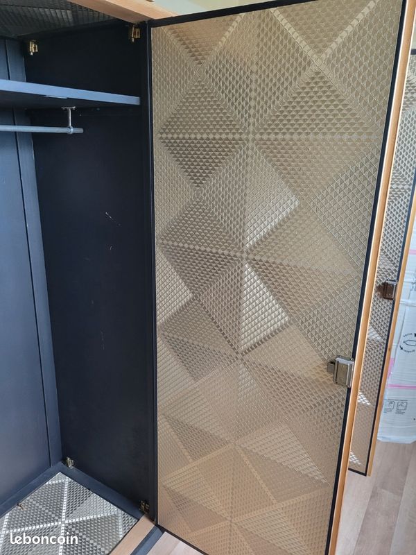 Armoire 3 portes (image 4)