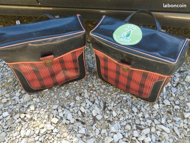 Lot De 40 Pochettes Anciennes De Rustines Siamoises à Tirette Pour Vélo – Stock Neuf Vintage