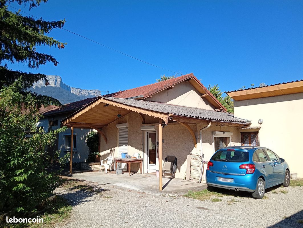 Maison 6 pièces 110 m² · à Saint-Égrève · 110 m² · 339 000 €