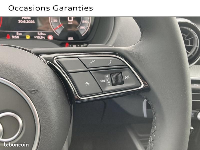 Audi Q2 35 TFSI 150ch Design S tronic 7 (image 17)