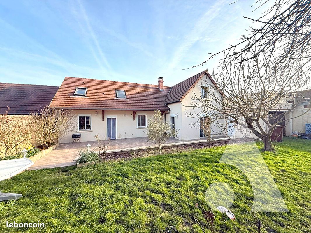 Maison 5 pièces 127 m² · à Estrées-Saint-Denis · 127 m² · 249 000 €