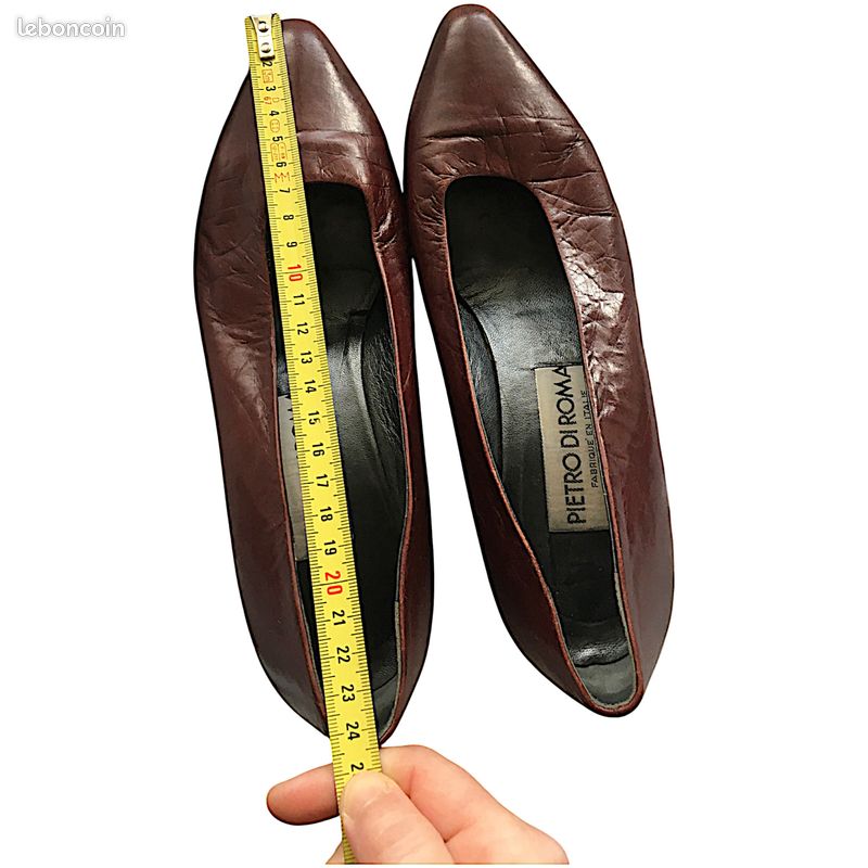 Escarpins Via Spiga En Cuir Daim Marron - Taille 7M, Talon 2,25 Pouces, Fabriqué En Italie, Occasion Excellent état