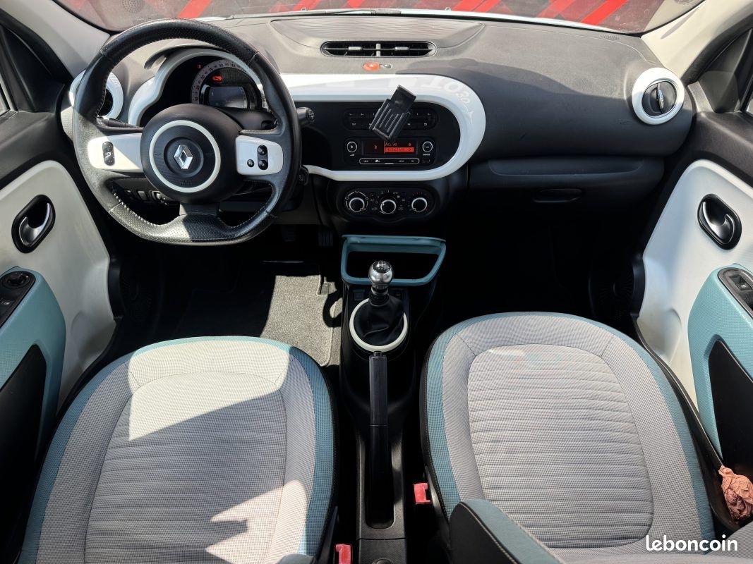 Renault twingoiii 0.9 tce 90 energy zen 2015 (image 13)