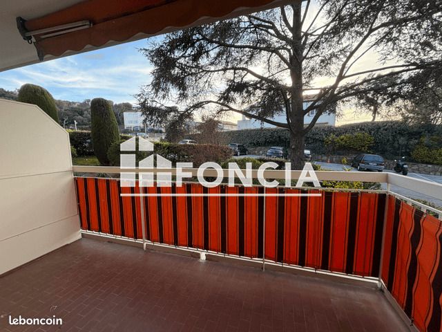 Appartement 2 pièces 44 m² · à Saint-Raphaël · 44 m² · 800 €