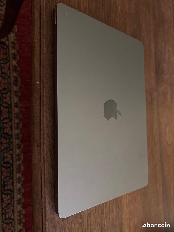 MACBOOK Air M2 (image 3)