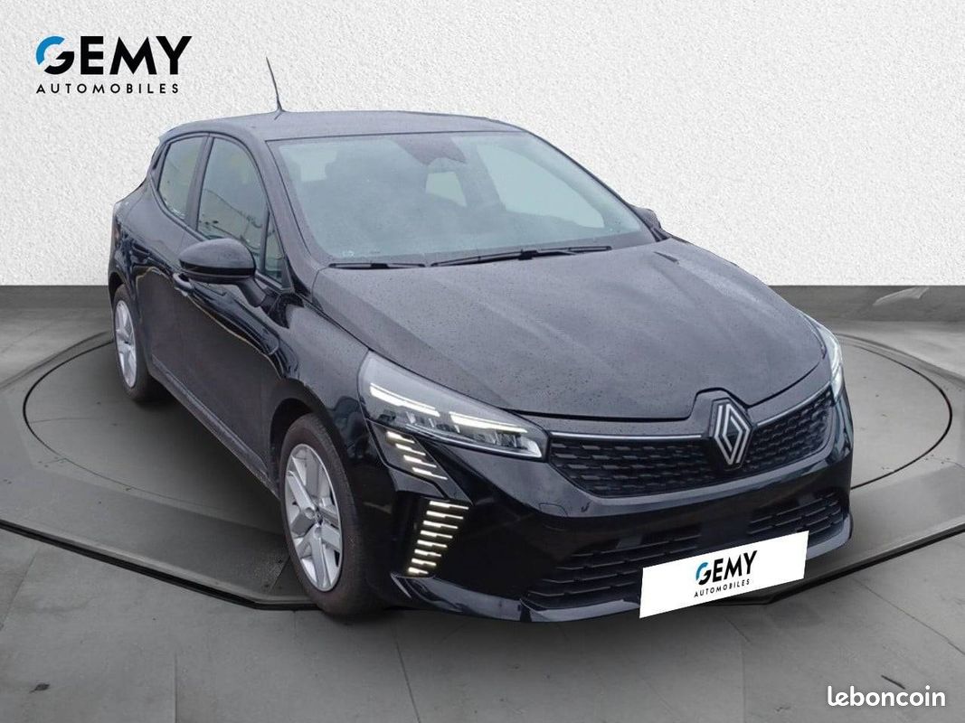 RENAULT Clio E-Tech full hybrid 145 ch GSR2 Evolution (image 3)