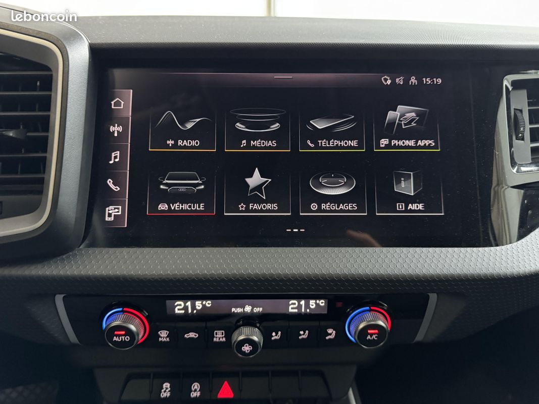 AUDI A1 Sportback 30 TFSI 110 ch S tronic 7 Advanced (image 19)