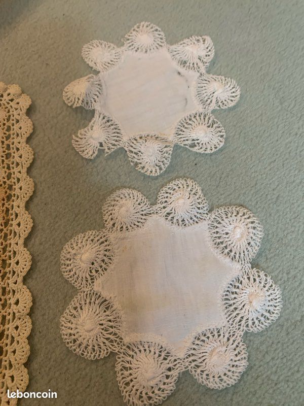 Lot de napperons anciens en dentelle (7) (image 6)