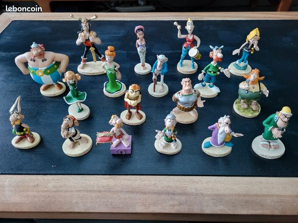 FIGURINE ASTÉRIX PLASTOY Barbe-Rouge Albert René Uderzo Goscinny 2000 TBE EUR 4,90 - FR