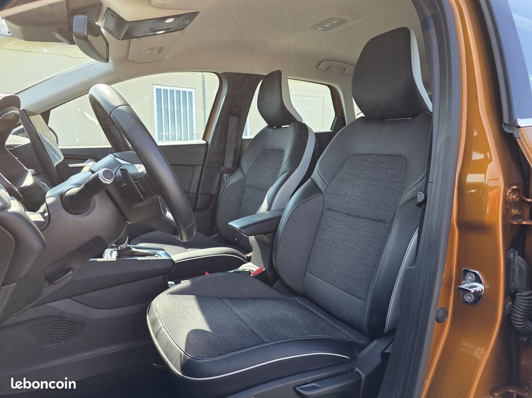 Renault CAPTUR II 1.3 TCE 140CH INTENS EDC (image 7)