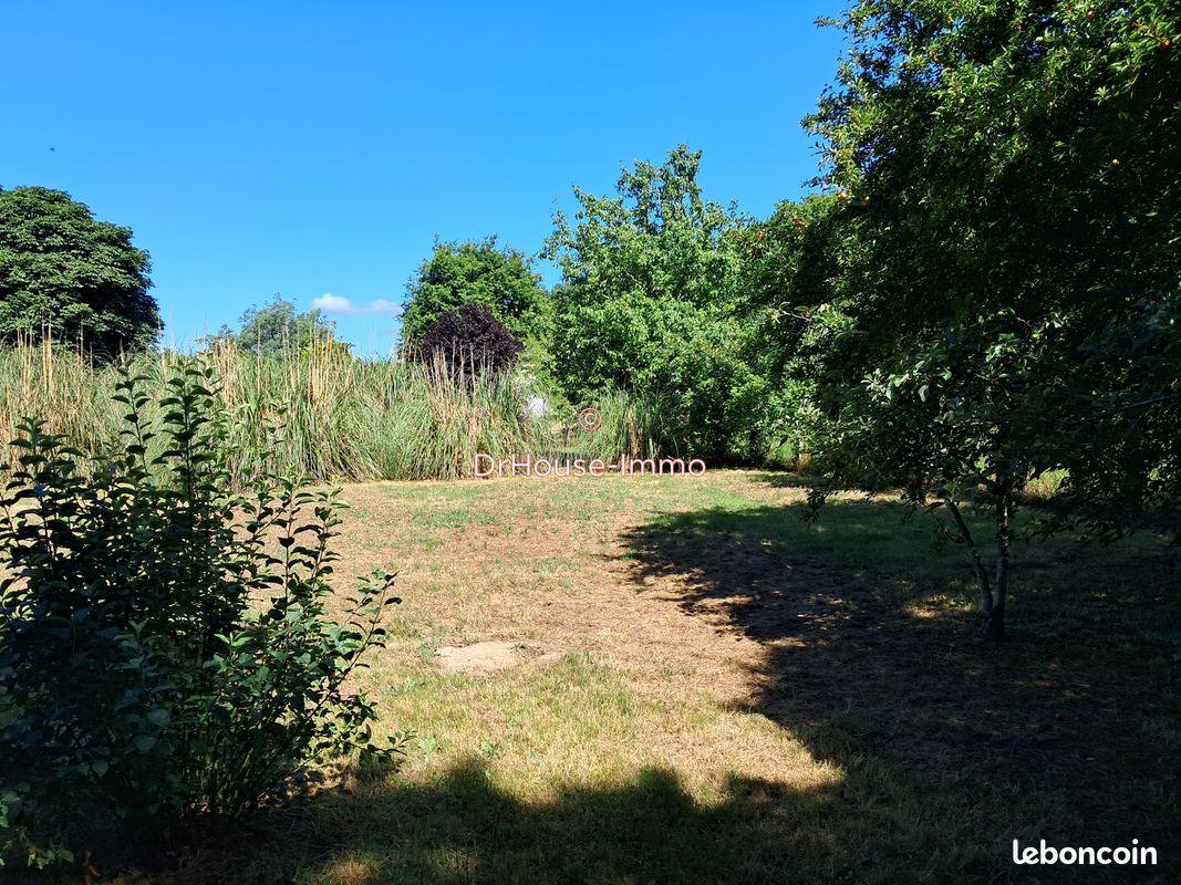 Terrain 800 m² · à Lesparre-Médoc · 800 m² · 76 300 €