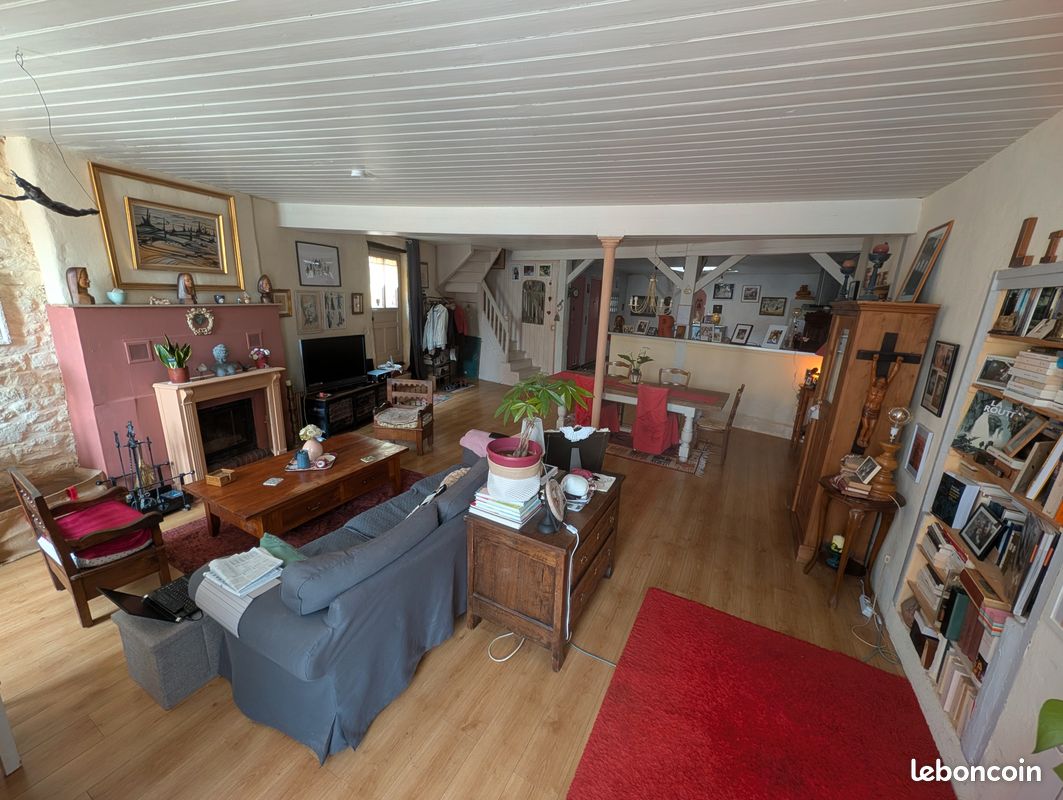 Maison 6 pièces 143 m² · à Bécherel · 143 m² · 230 000 €