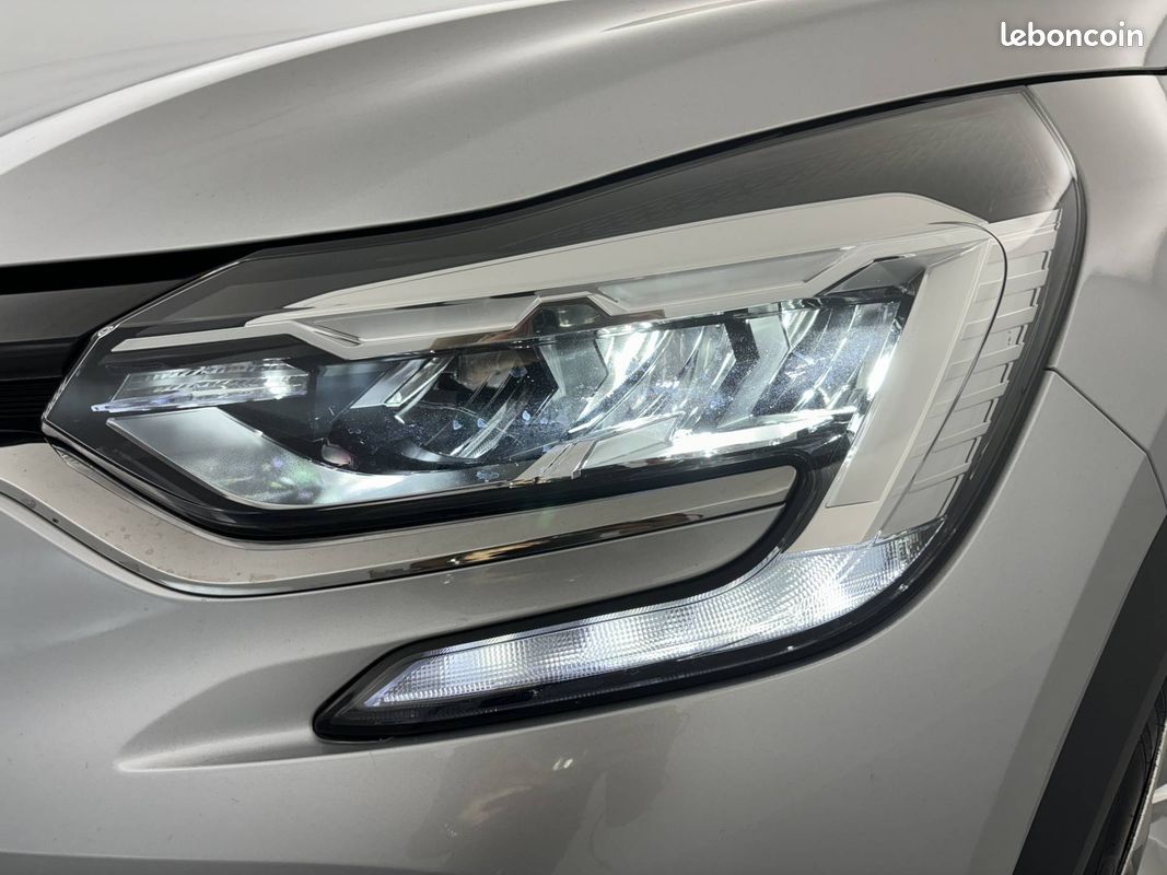 RENAULT Captur TCe 90 - 21 Zen (image 24)