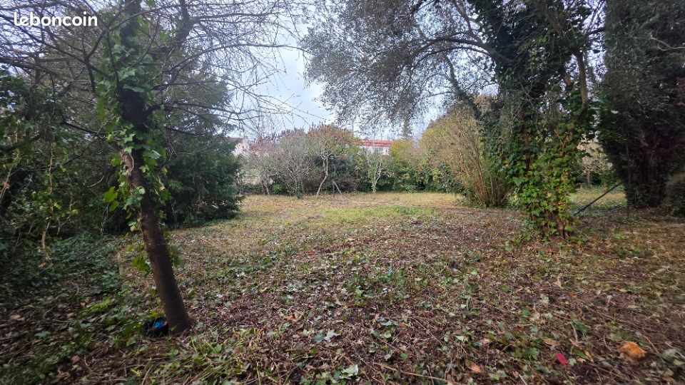 Terrain 455 m² · à L'Union · 168 000 €