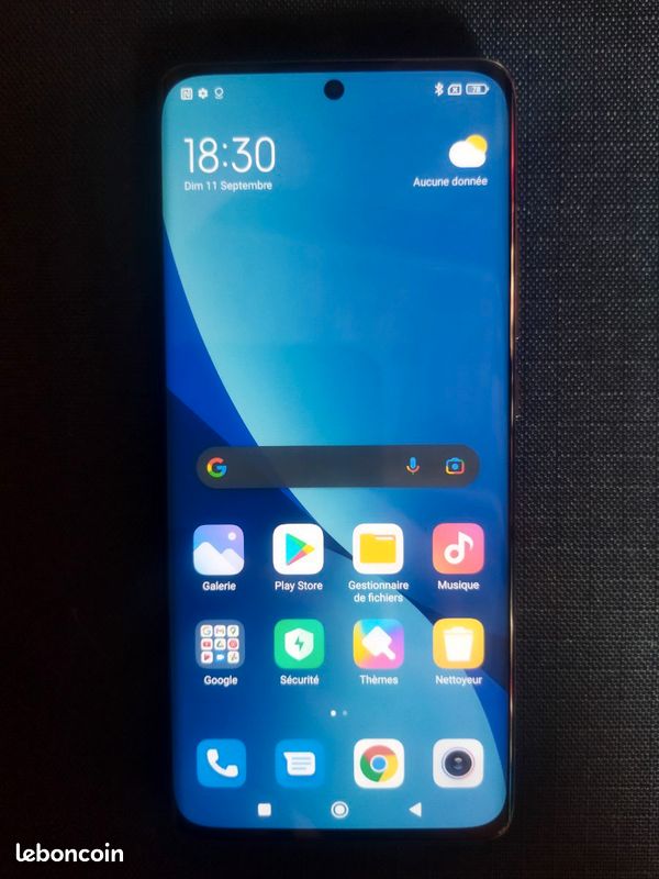 Xiaomi 12 (image 2)