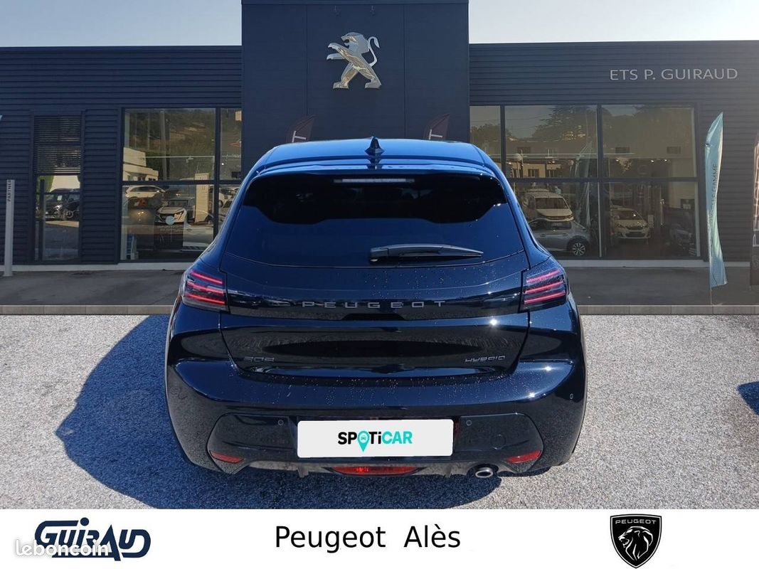 PEUGEOT 208 Hybrid 110 e-DCS6 GT (image 5)