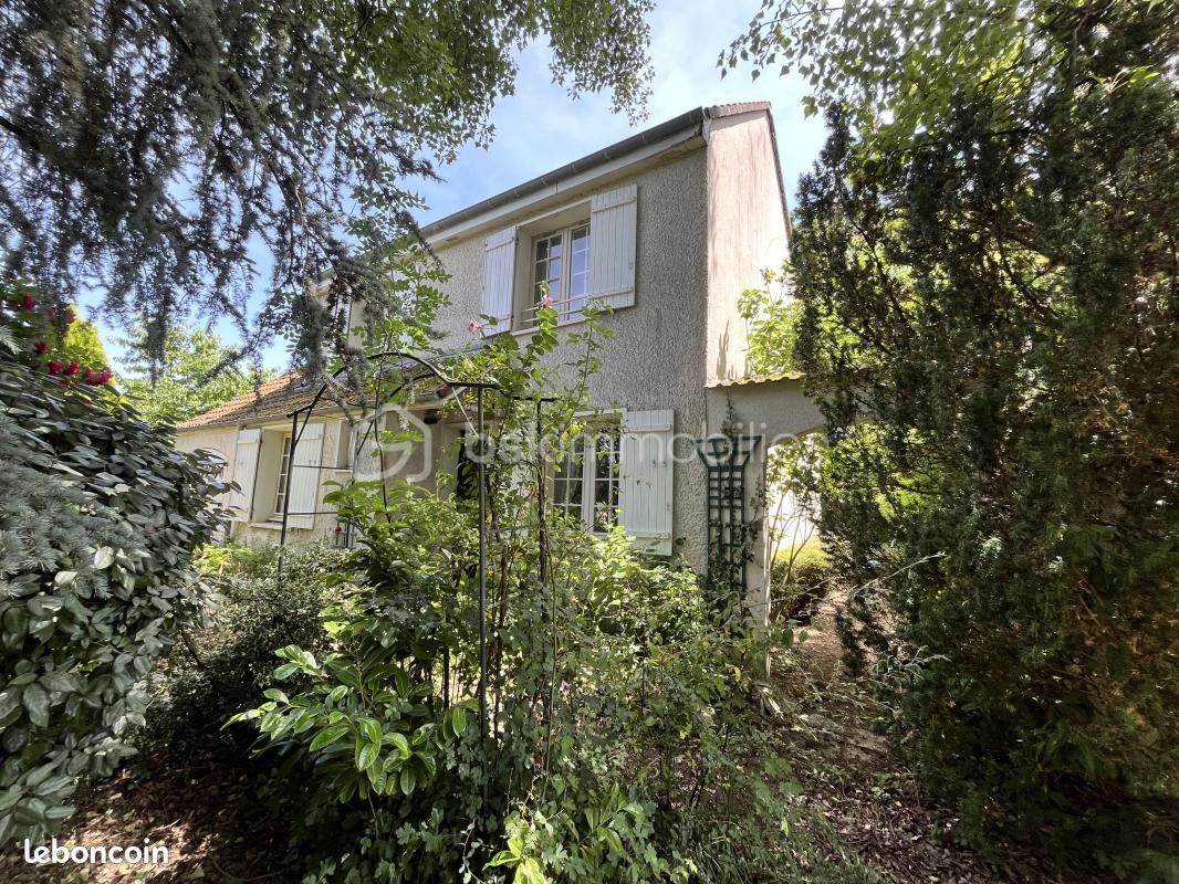 Maison 6 pièces 125 m² · à Herry · 125 m² · 118 000 €