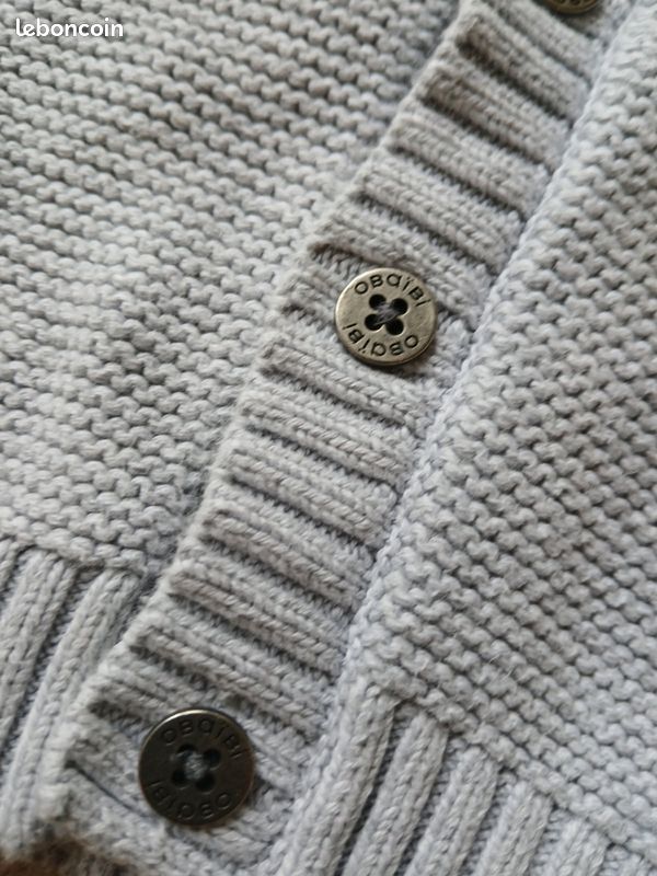 Gilet. Taille 12 mois. Marque Obaïbi. En excellent état 
7 (image 7)