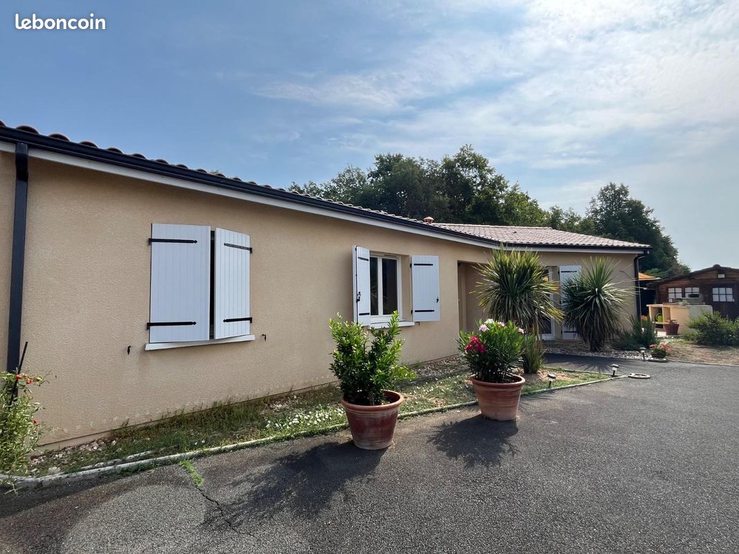 Maison 5 pièces 109 m² · à Coutras · 109 m² · 235 000 €