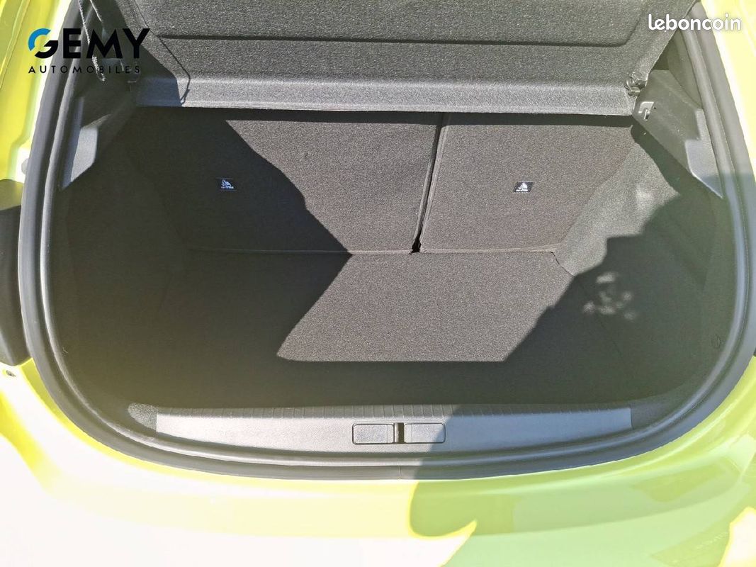 PEUGEOT 208 Turbo 100 ch BVM6 Allure (image 6)